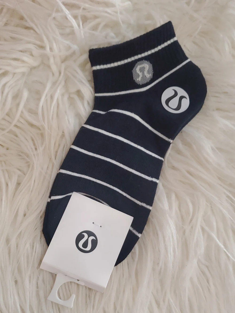 Lululemon ankle socks